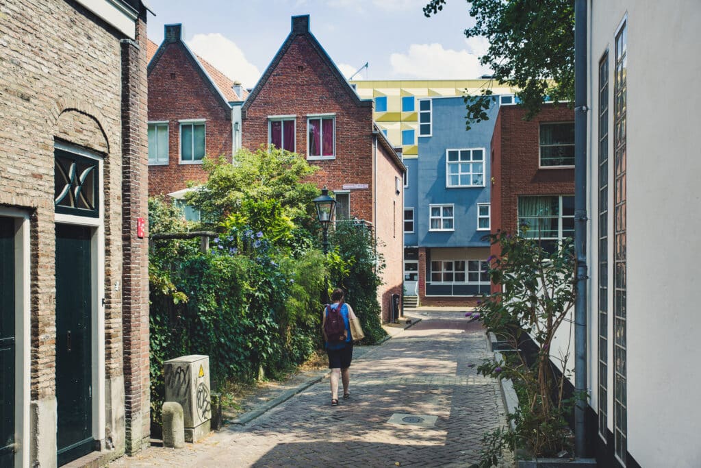 woningmarkt onbetaalbaar, Is de woningmarkt in Nederland onbetaalbaar? Draagt regulering bij aan de betaalbaarheid?, Makelaar in Utrecht