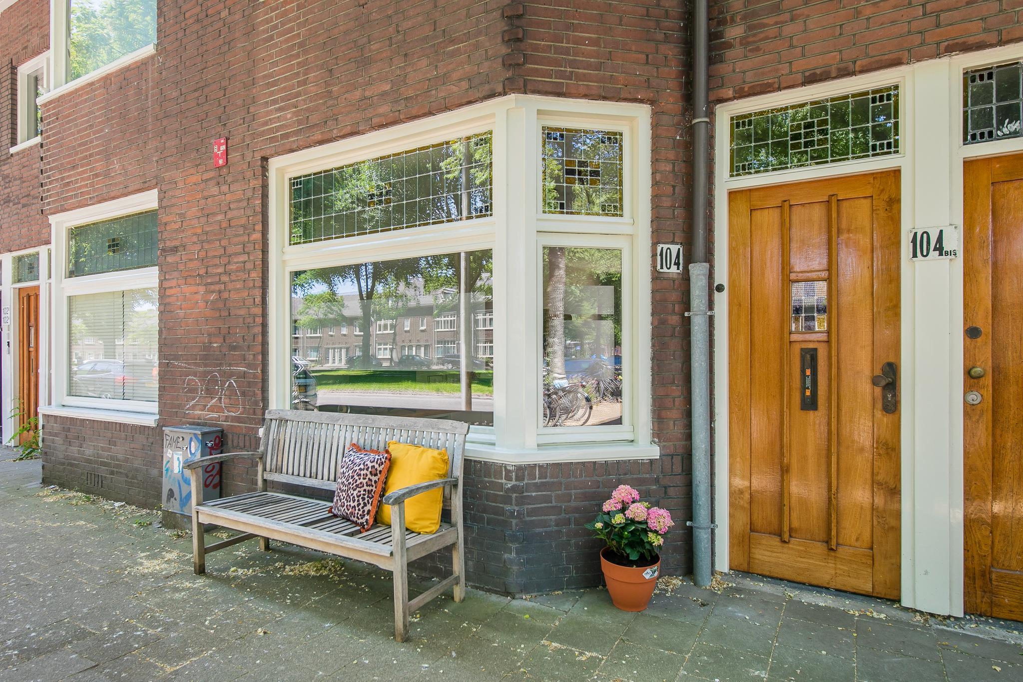 Utrecht – Burgemeester van Tuyllkade 104 – Hoofdfoto